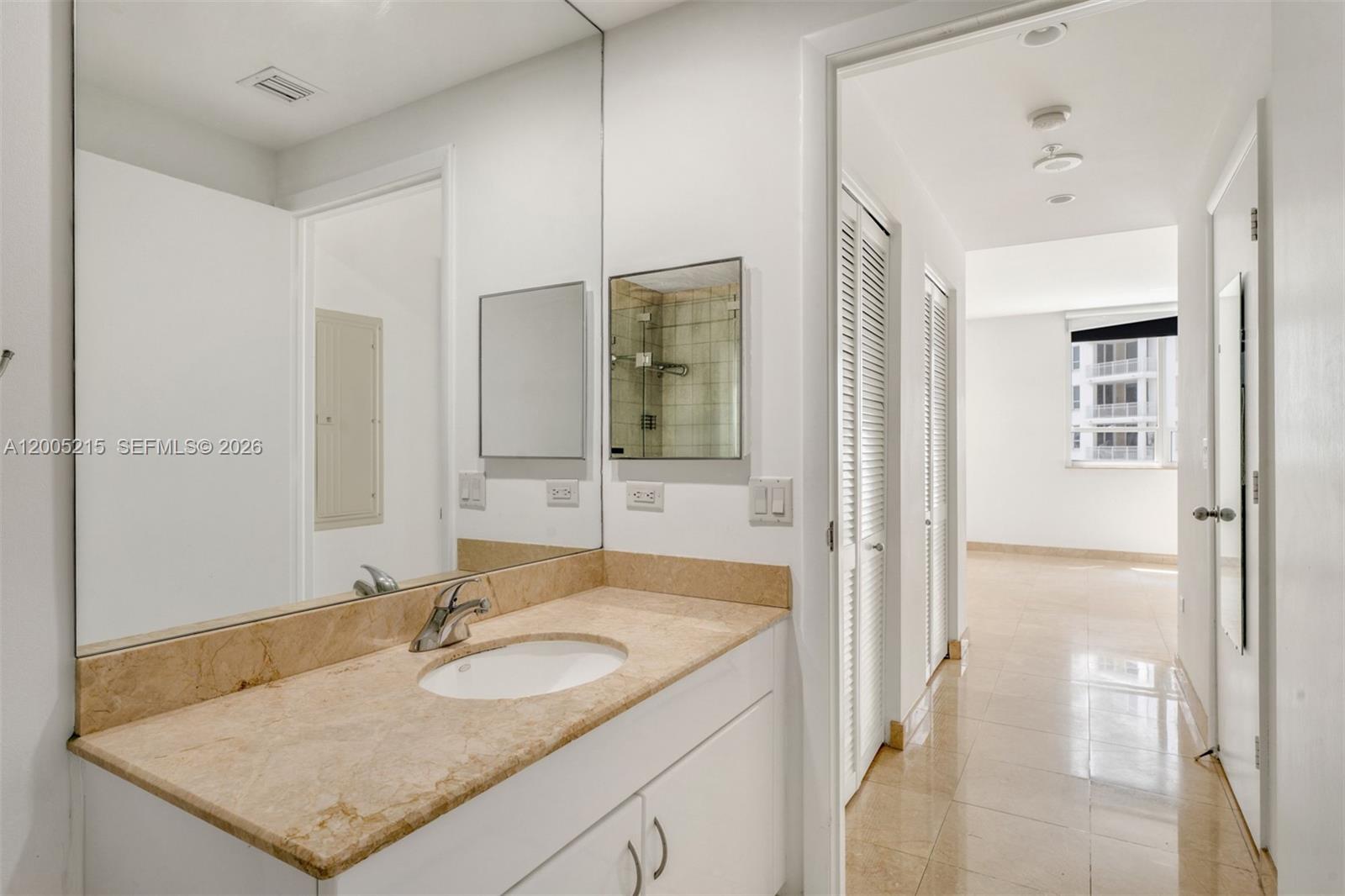 801 Brickell Key Boulevard, Unit 1503 Miami, FL 33131 - Photo 14 of 18