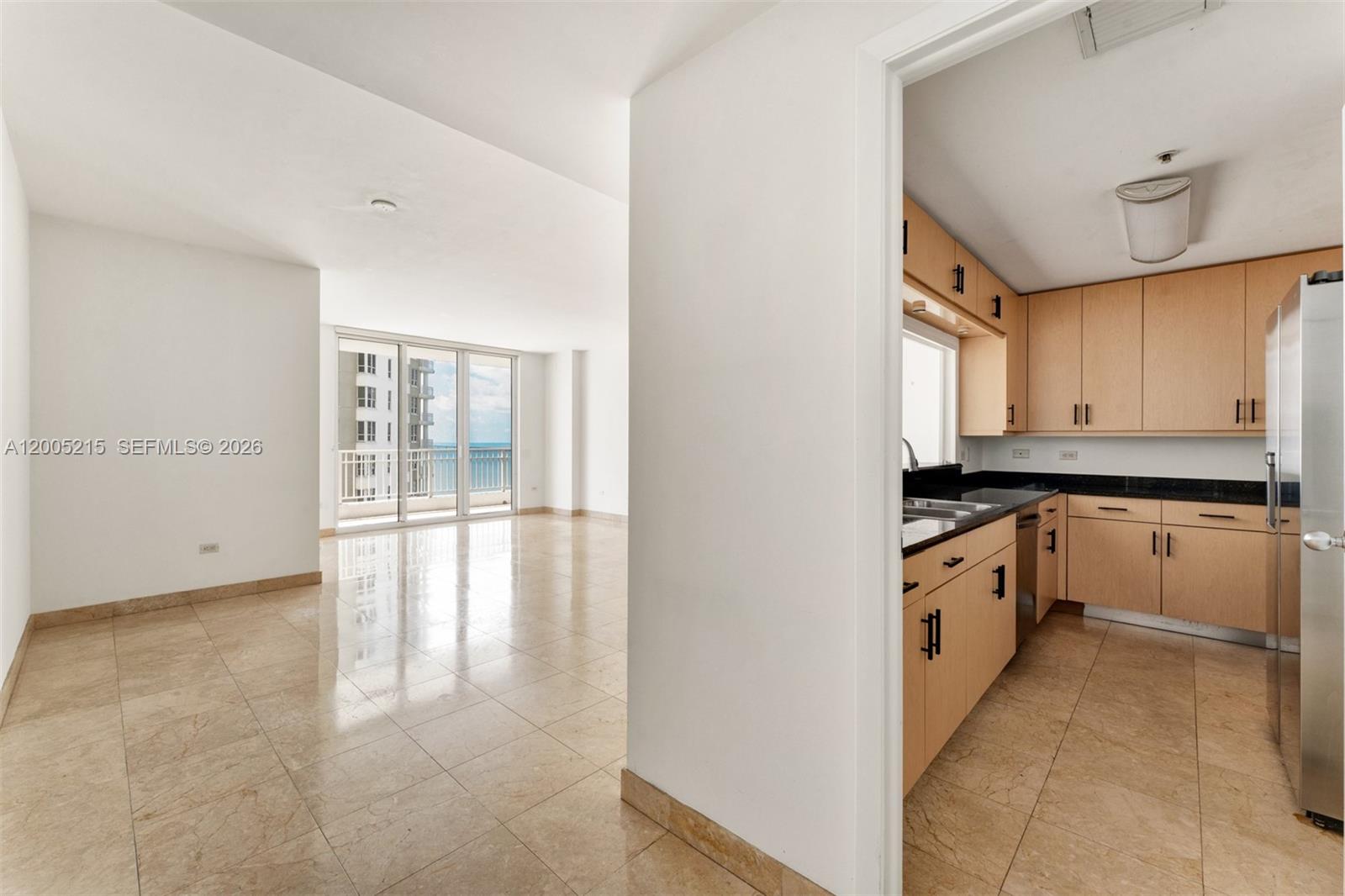 801 Brickell Key Boulevard, Unit 1503 Miami, FL 33131 - Photo 2 of 18