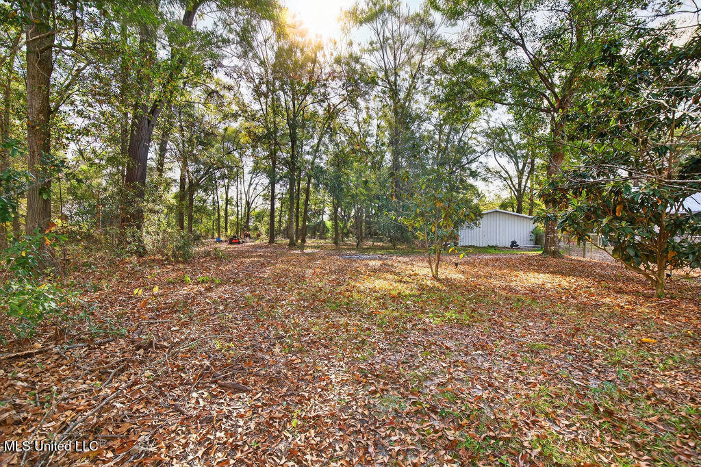 16214 Shaw Road Gulfport, MS 39503 - Photo 19 of 56 16214ShawRd-14