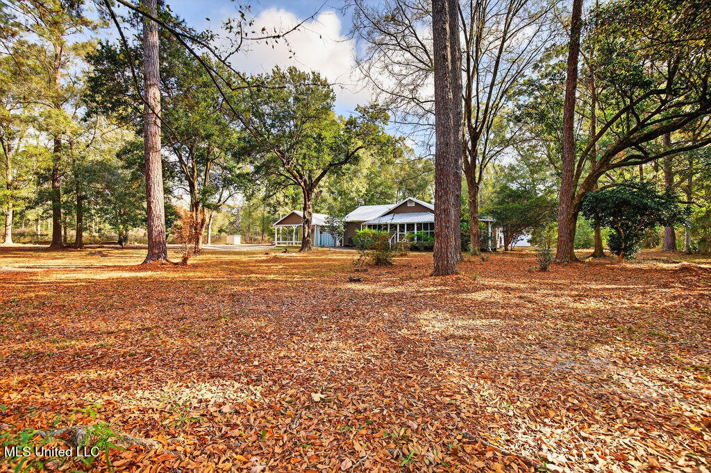 16214 Shaw Road Gulfport, MS 39503 - Photo 9 of 56 16214ShawRd-3