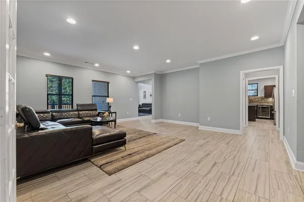 a view of a livingroom with furniture