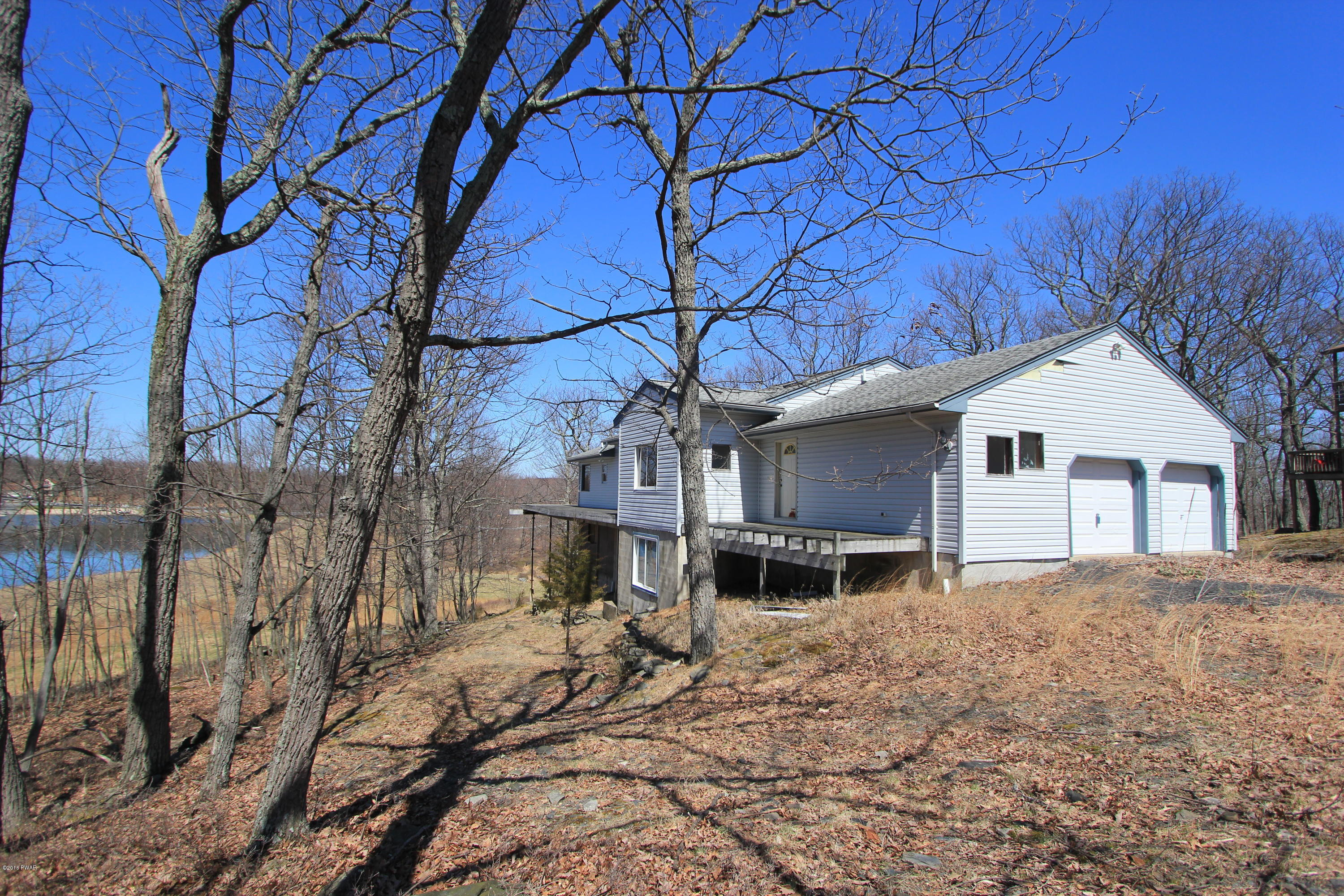 151 Mockingbird Court Bushkill, PA 18324 - Photo 1 of 29