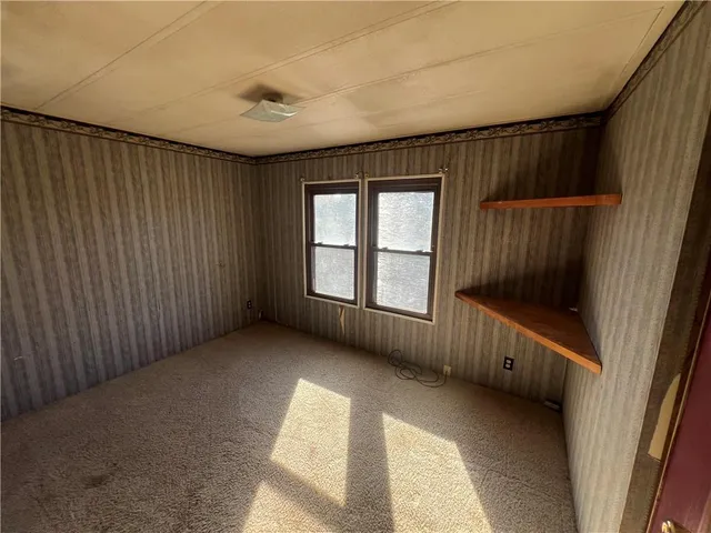 $84,999 | 1407 South Lincoln Street, La Harpe, KS 66751