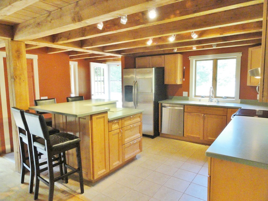 64 Brigham Road Paxton, MA 01612 - Photo 6 of 28 Gallery Image 6