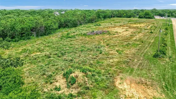 $550,000 | 1401 Flowers Drive, Denison, TX 75020