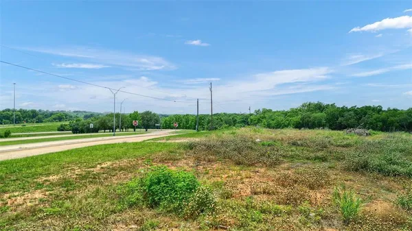 $550,000 | 1401 Flowers Drive, Denison, TX 75020