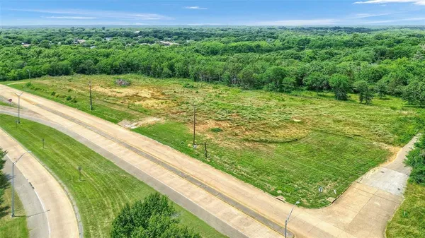 $550,000 | 1401 Flowers Drive, Denison, TX 75020