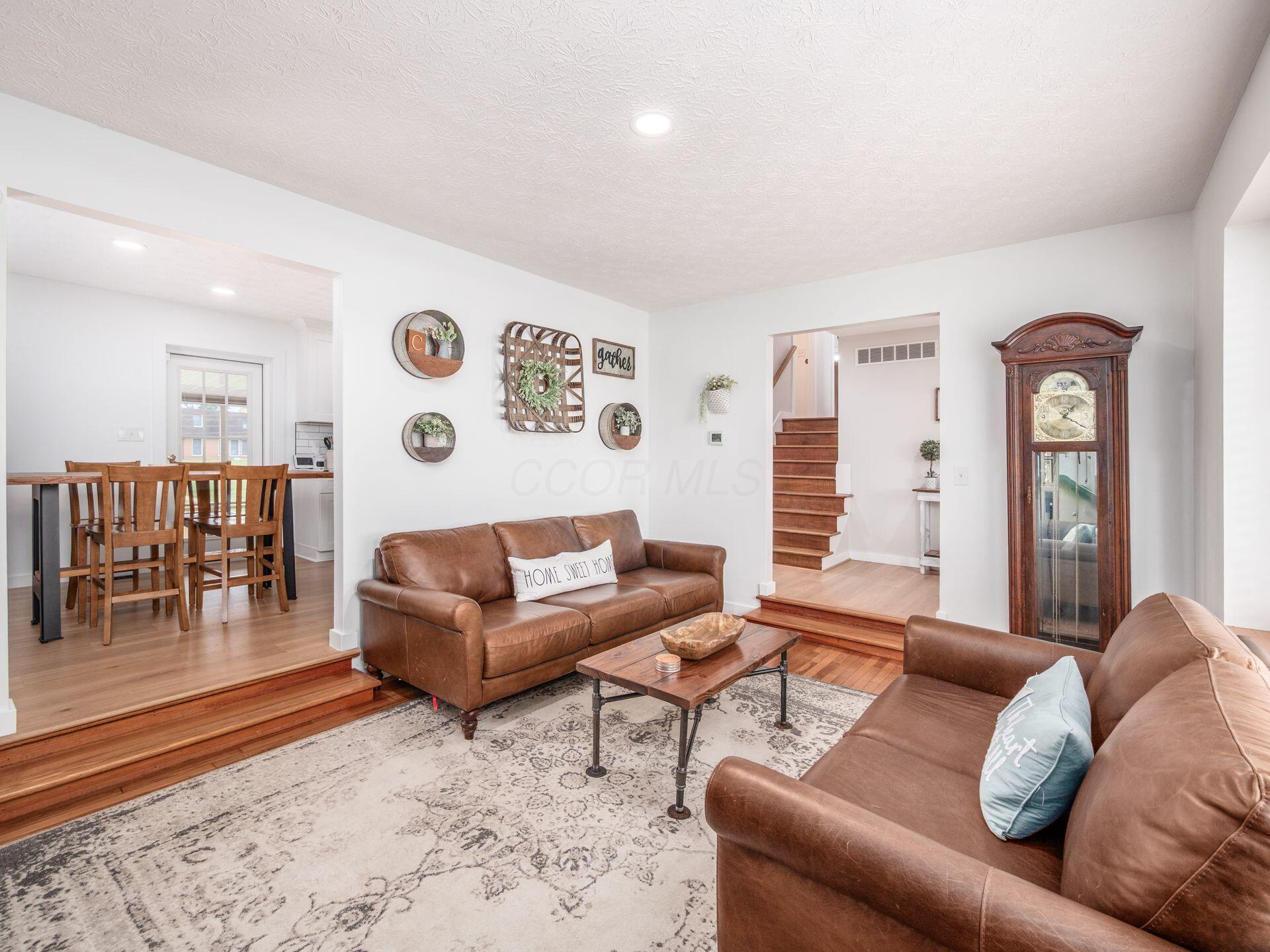 16707 County Home Road Marysville, OH 43040 - Photo 11 of 52 Formal Living room