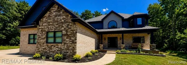 $875,000 | 3705 High Hillcrest Drive, Howell, MI 48843