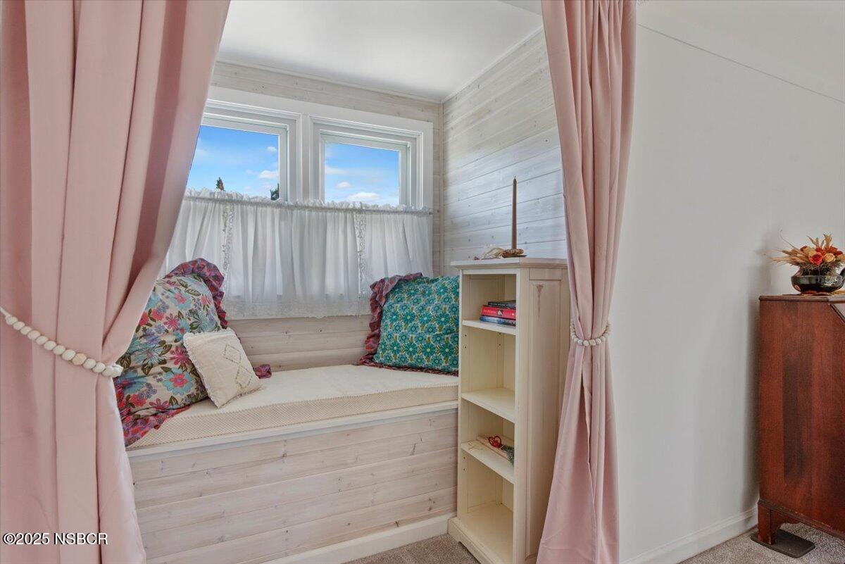 335 South F Street Lompoc, CA 93436 - Photo 32 of 44 a living room with furniture