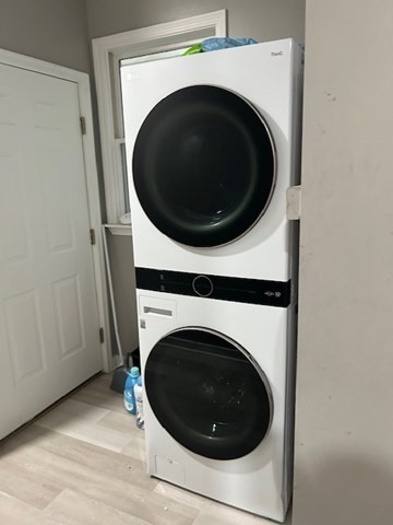 238 Appleton Street, Unit 1 Lowell, MA 01852 - Photo 5 of 5 a utility room with dryer and washer