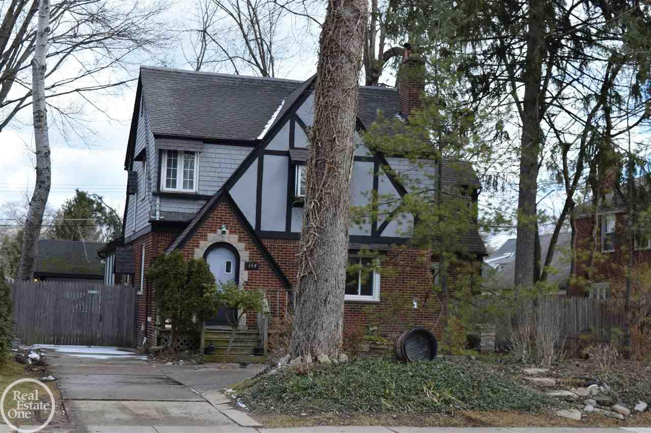 184 Kerby Road Grosse Pointe Farms, MI 48236 - Photo 4 of 35