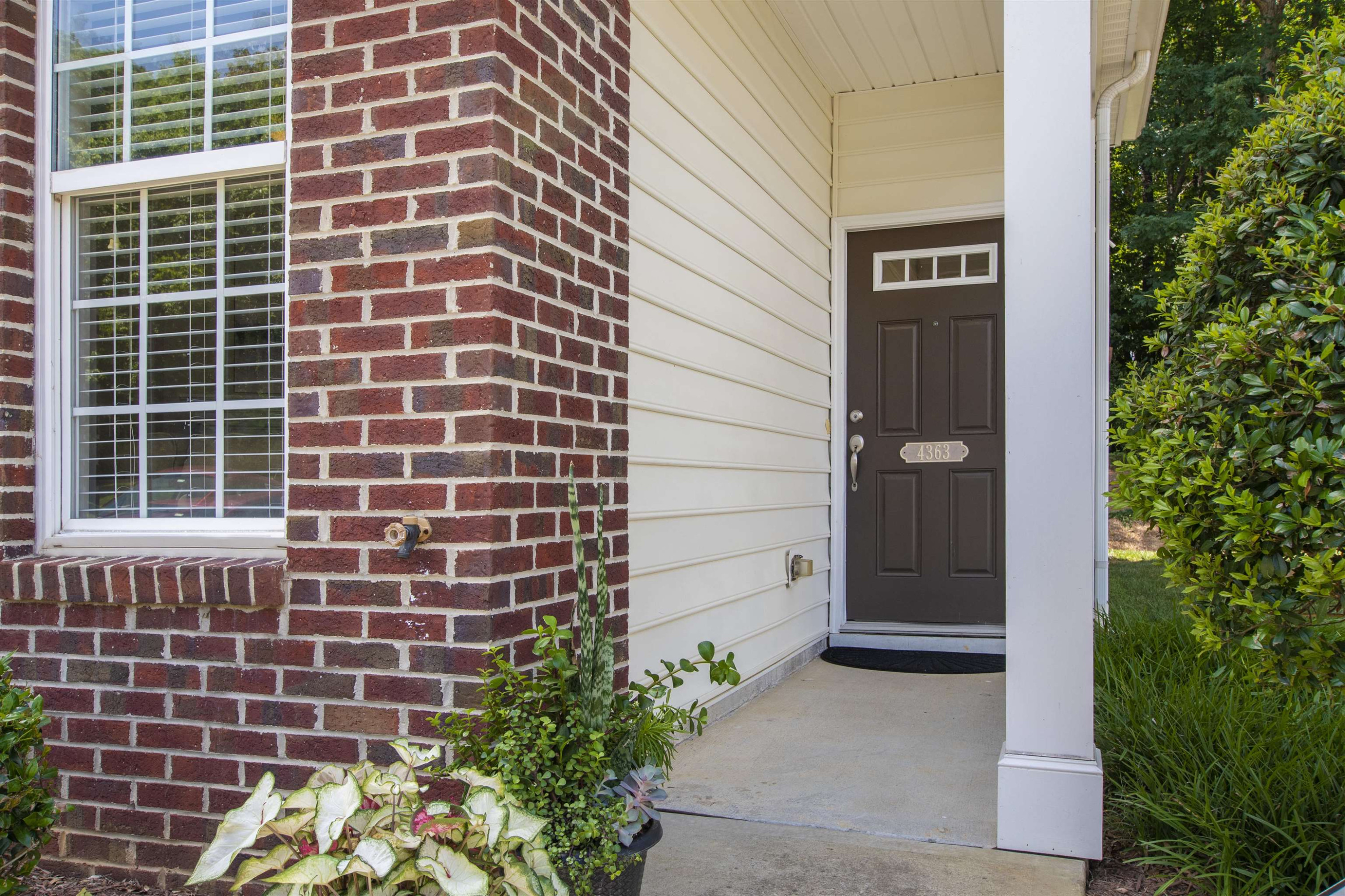 4363 Sugarbend Way Raleigh, NC 27606 - Photo 2 of 38 Photo 2