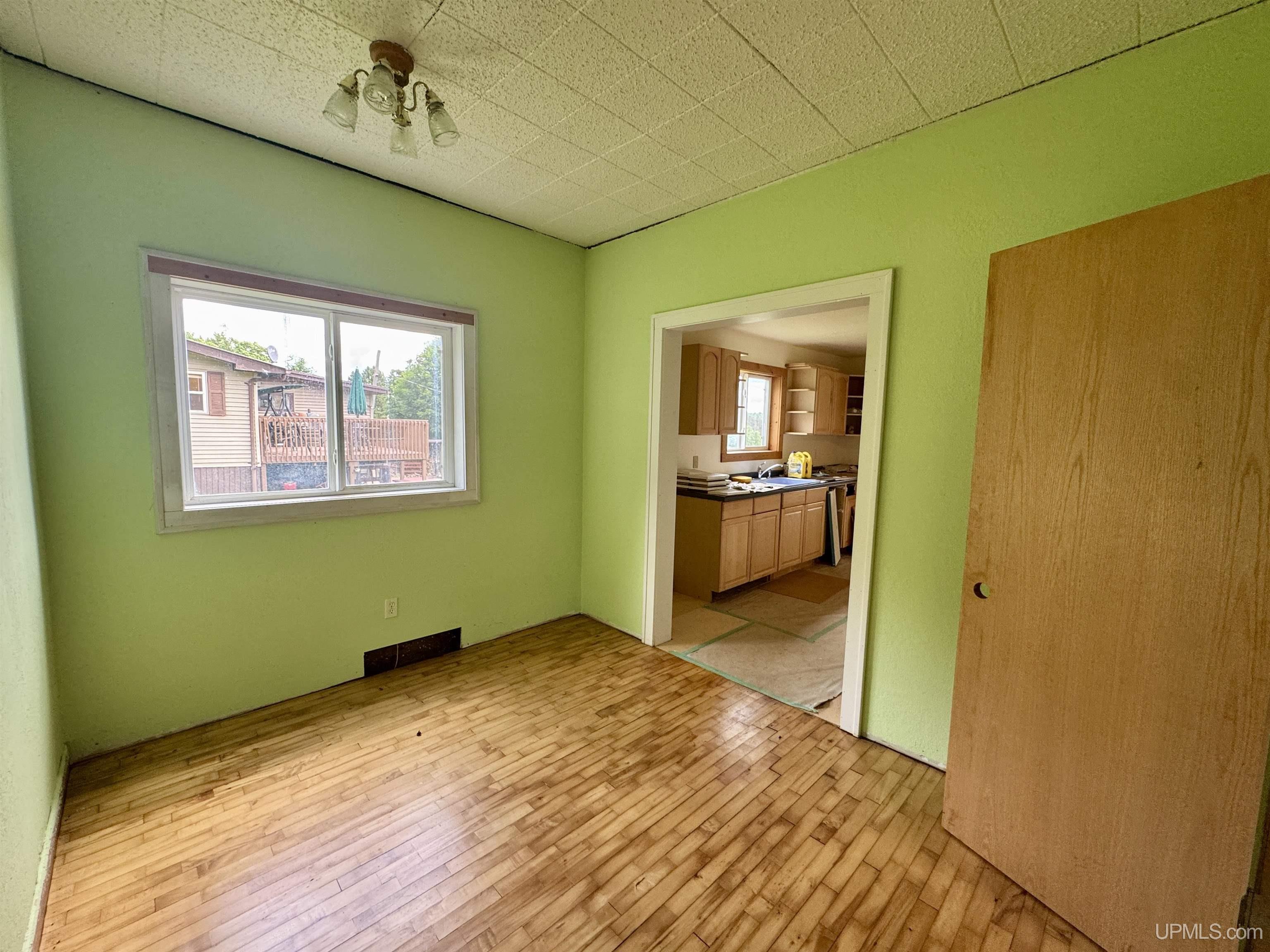 417 3rd Street Alpha, MI 49902 - Photo 7 of 24