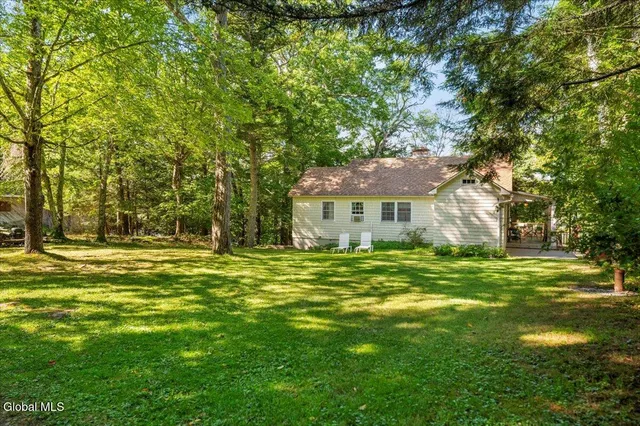 $1,499,900 | 81 Hanneford Road, Queensbury, NY 12804