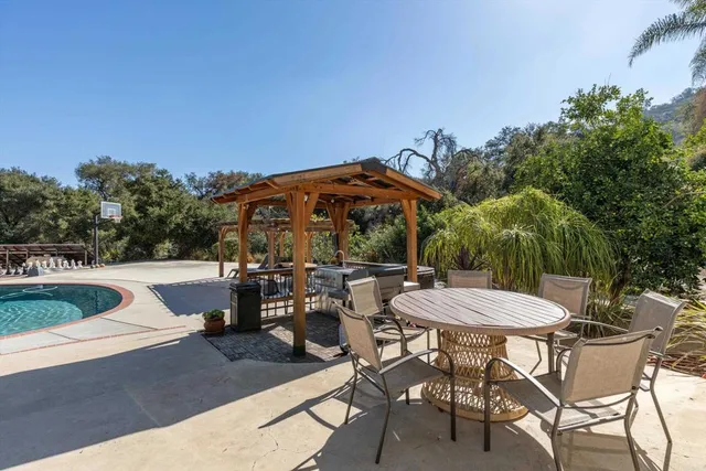 $1,399,000 | 1530 Windsong Lane, Escondido, CA 92026