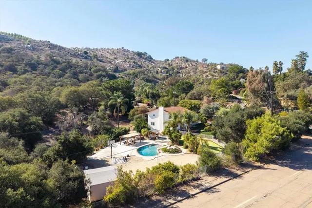 $1,399,000 | 1530 Windsong Lane, Escondido, CA 92026
