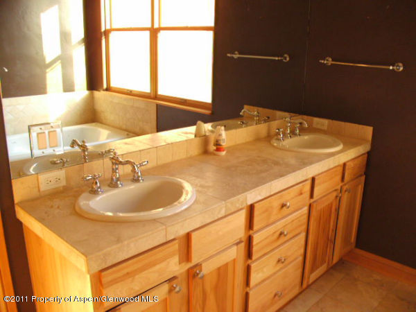52 Cerise Ranch Road Carbondale, CO 81623 - Photo 2 of 23 Bathroom
