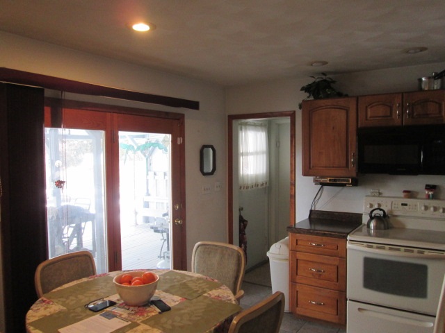 3812 Pinecrest Road Rockford, IL 61107 - Photo 5 of 22 Gallery Image 5