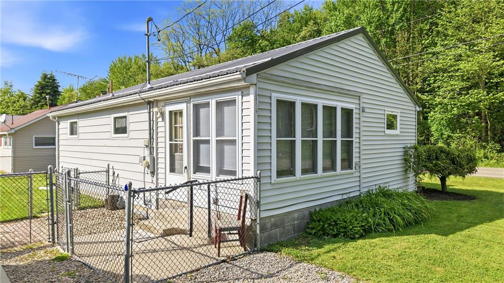 2025 West Lake Road Jamestown, PA 16134 - Photo 5 of 23