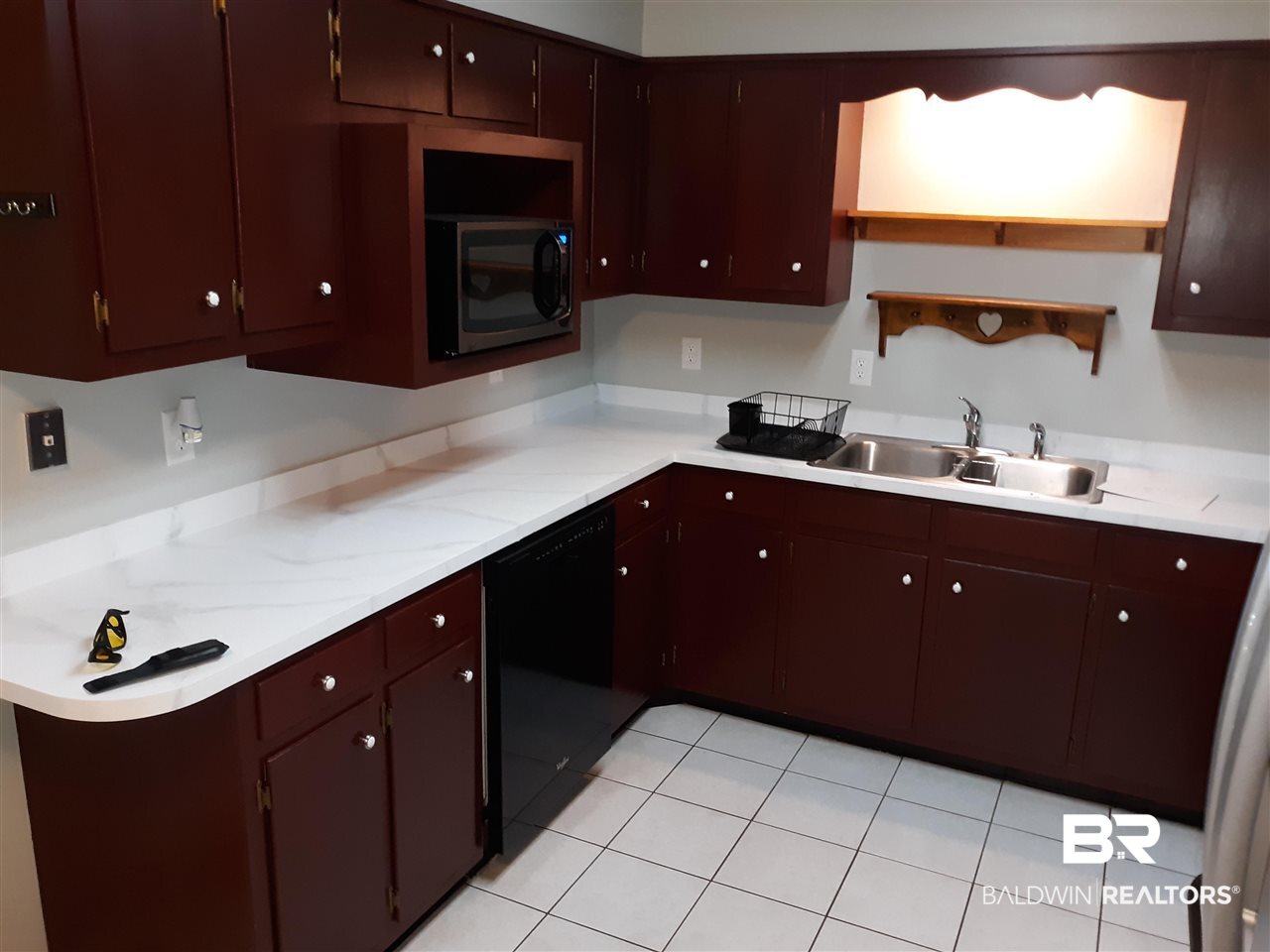 128 Rita Avenue Daphne, AL 36527 - Photo 16 of 18 Kitchen