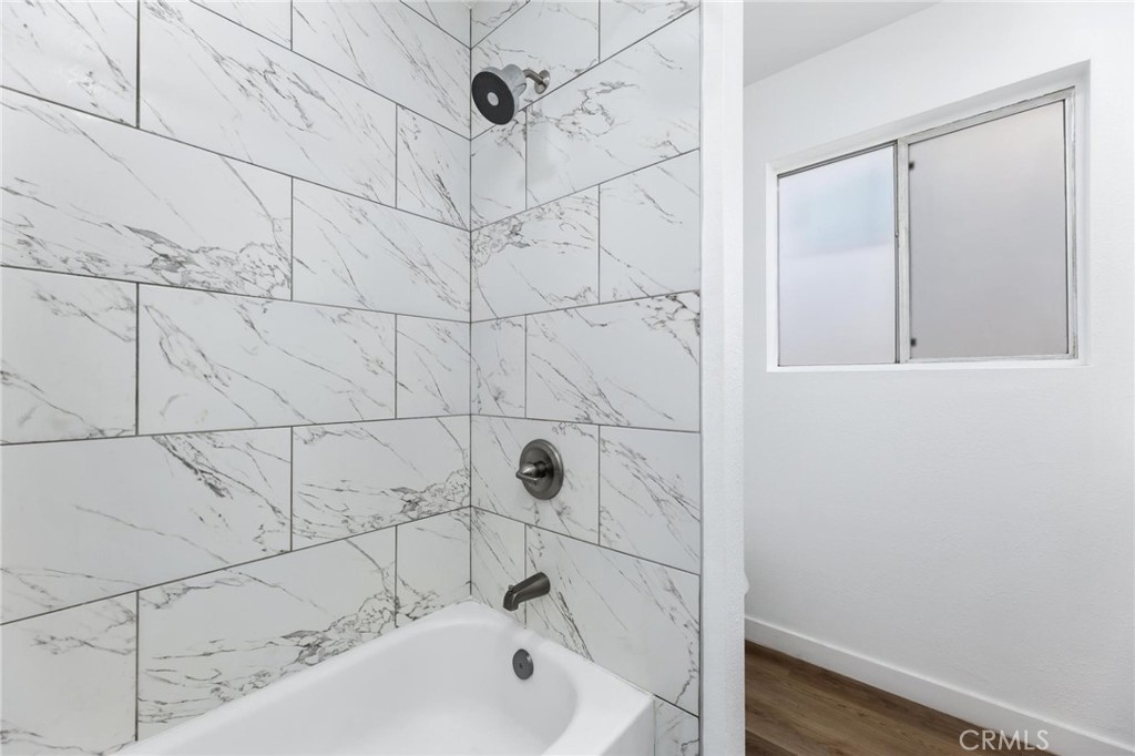 223 Shell Street Manhattan Beach, CA 90266 - Photo 13 of 39