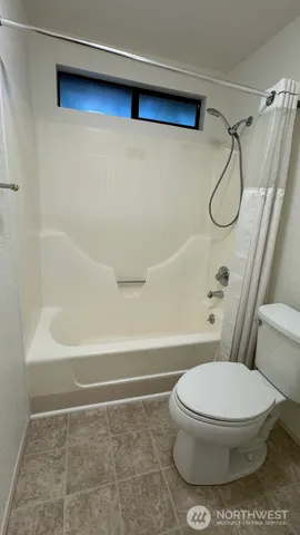 $3,295 | 16930 North Road, Bothell, WA 98012