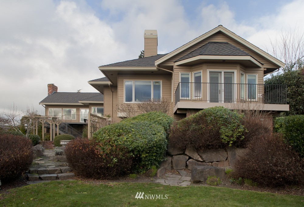 9500 Hilltop Road Bellevue, WA 98004 - Photo 15 of 15 Gallery Image 15