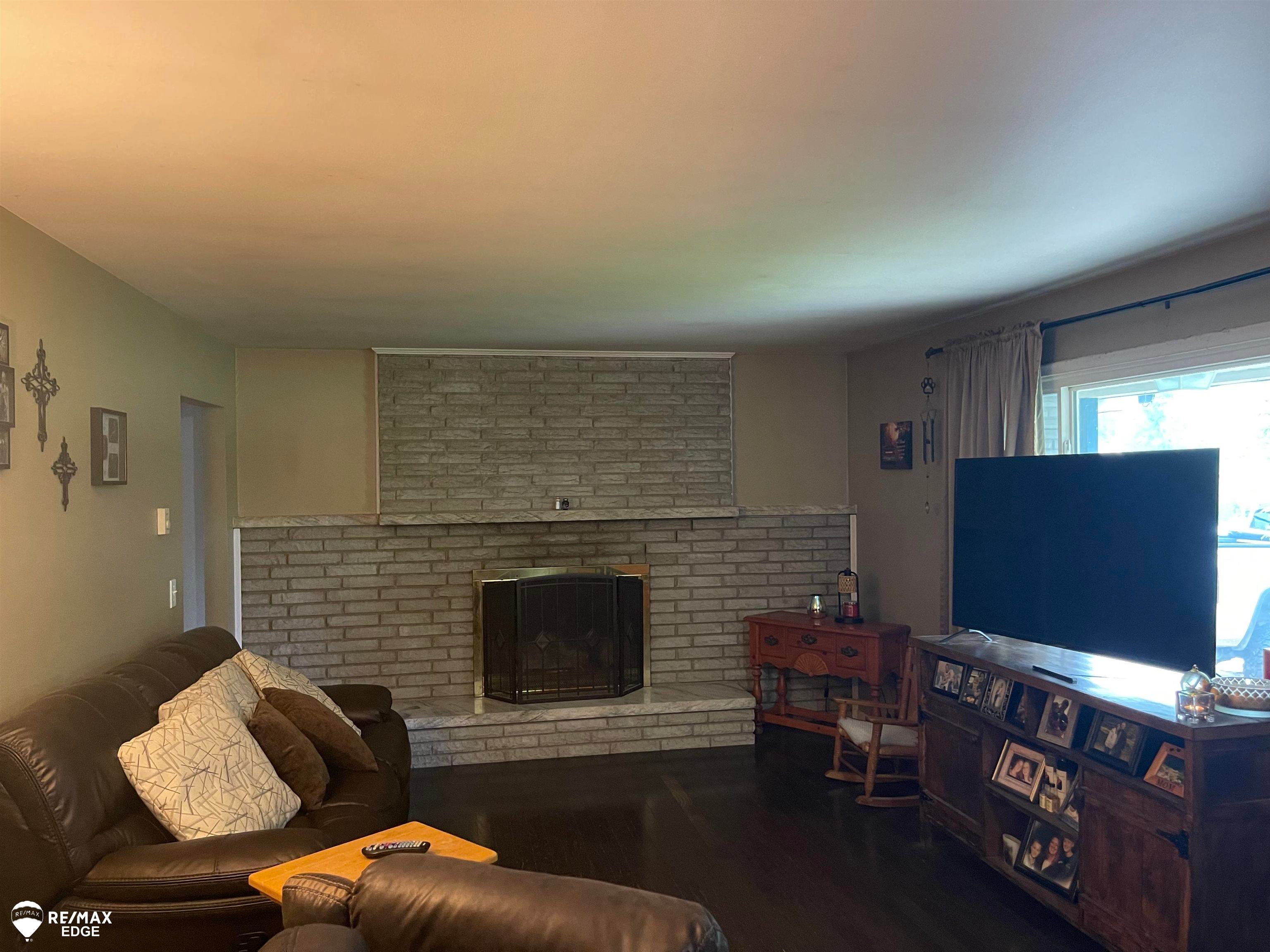 4083 Peters Road Columbiaville, MI 48421 - Photo 10 of 31 Gallery Image 10