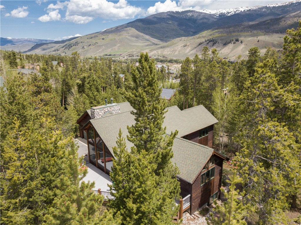 1736 Red Hawk Road Silverthorne, CO 80498 - Photo 11 of 25 Gallery Image 11