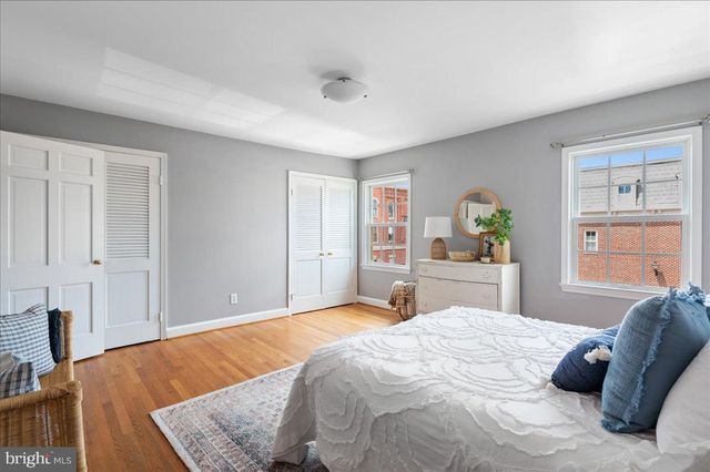 $1,480,000 | 123 Cameron Mews, Alexandria, VA 22314