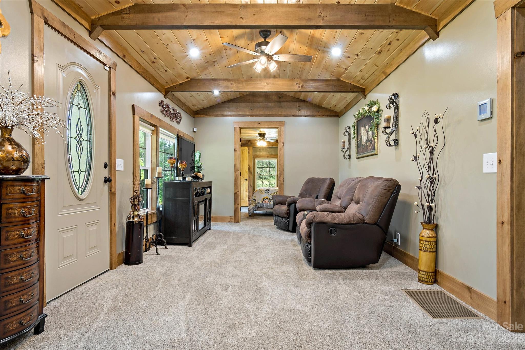 1000 Salem Road Morganton, NC 28655 - Photo 6 of 42 Gallery Image 6