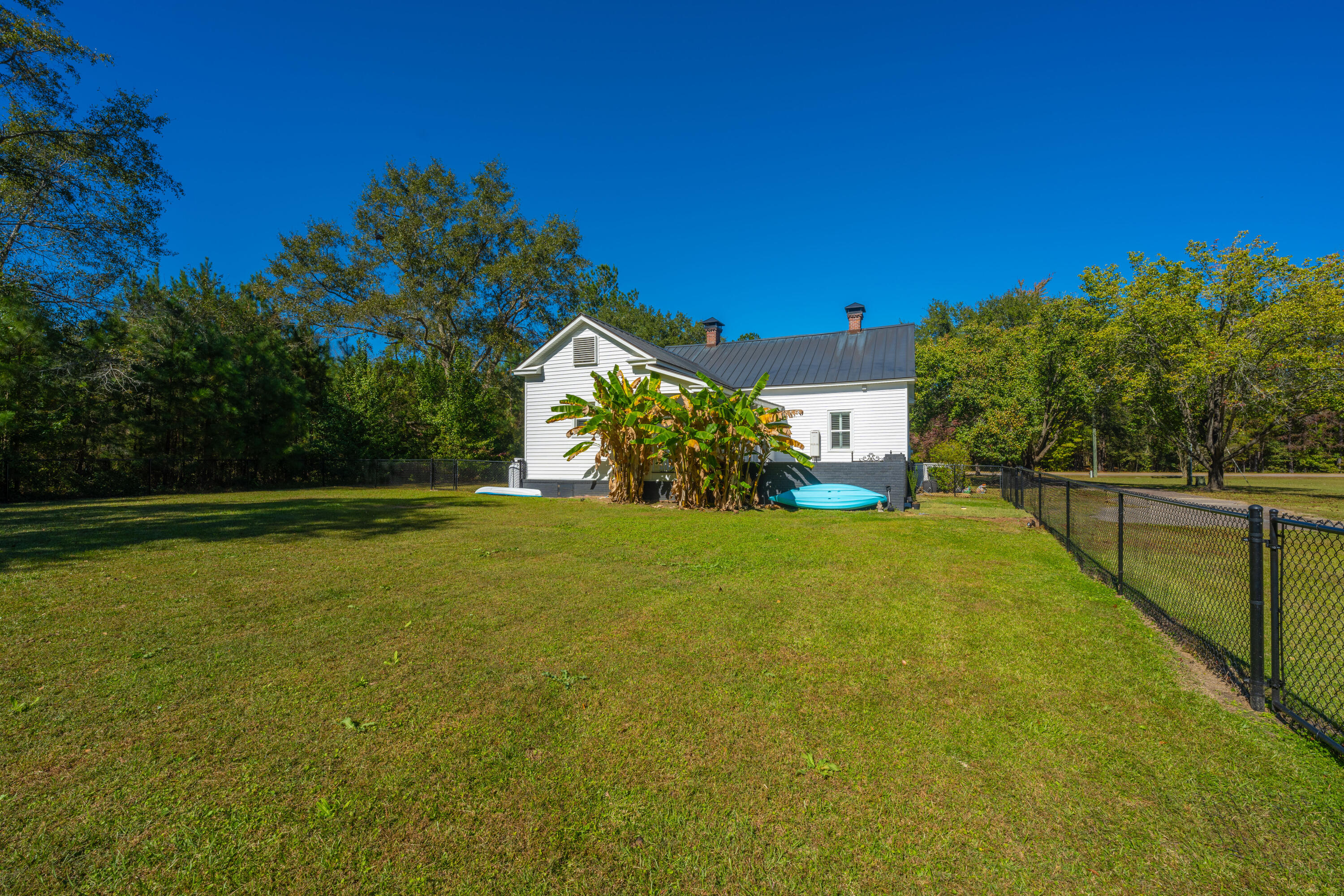 111 Red Rooster Lane Moncks Corner, SC 29461 - Photo 67 of 101 111RedRooster055