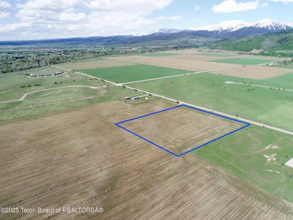 $475,000 | Tbd South Stateline Road, Driggs, ID 83422