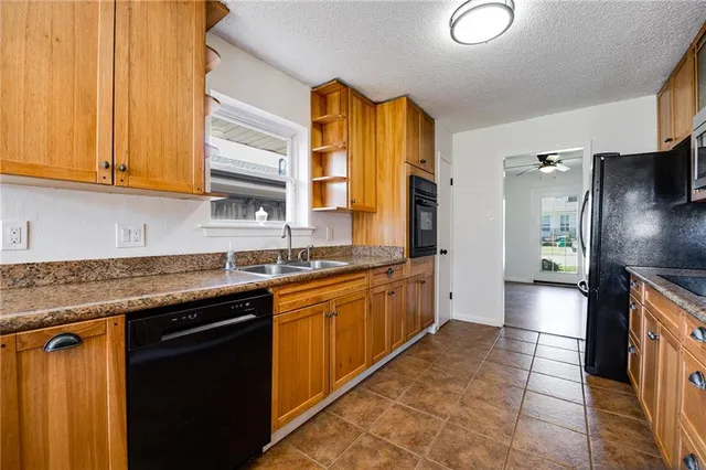 $295,000 | 3432 Roosevelt Boulevard, Kenner, LA 70065