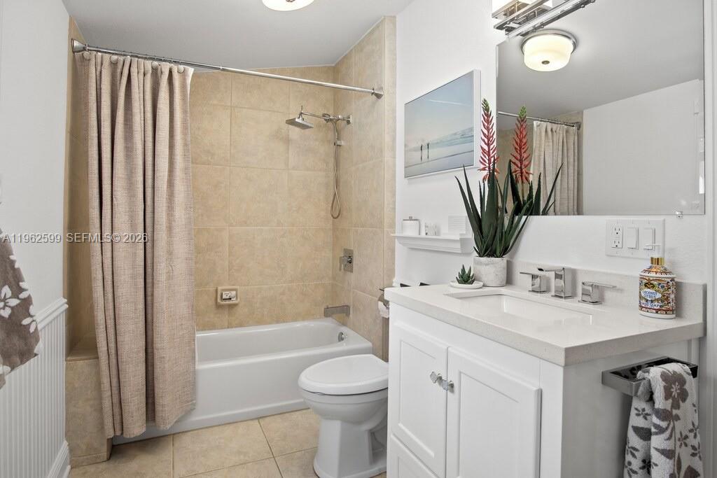 1503 Johnson Street Key West, FL 33040 - Photo 32 of 46