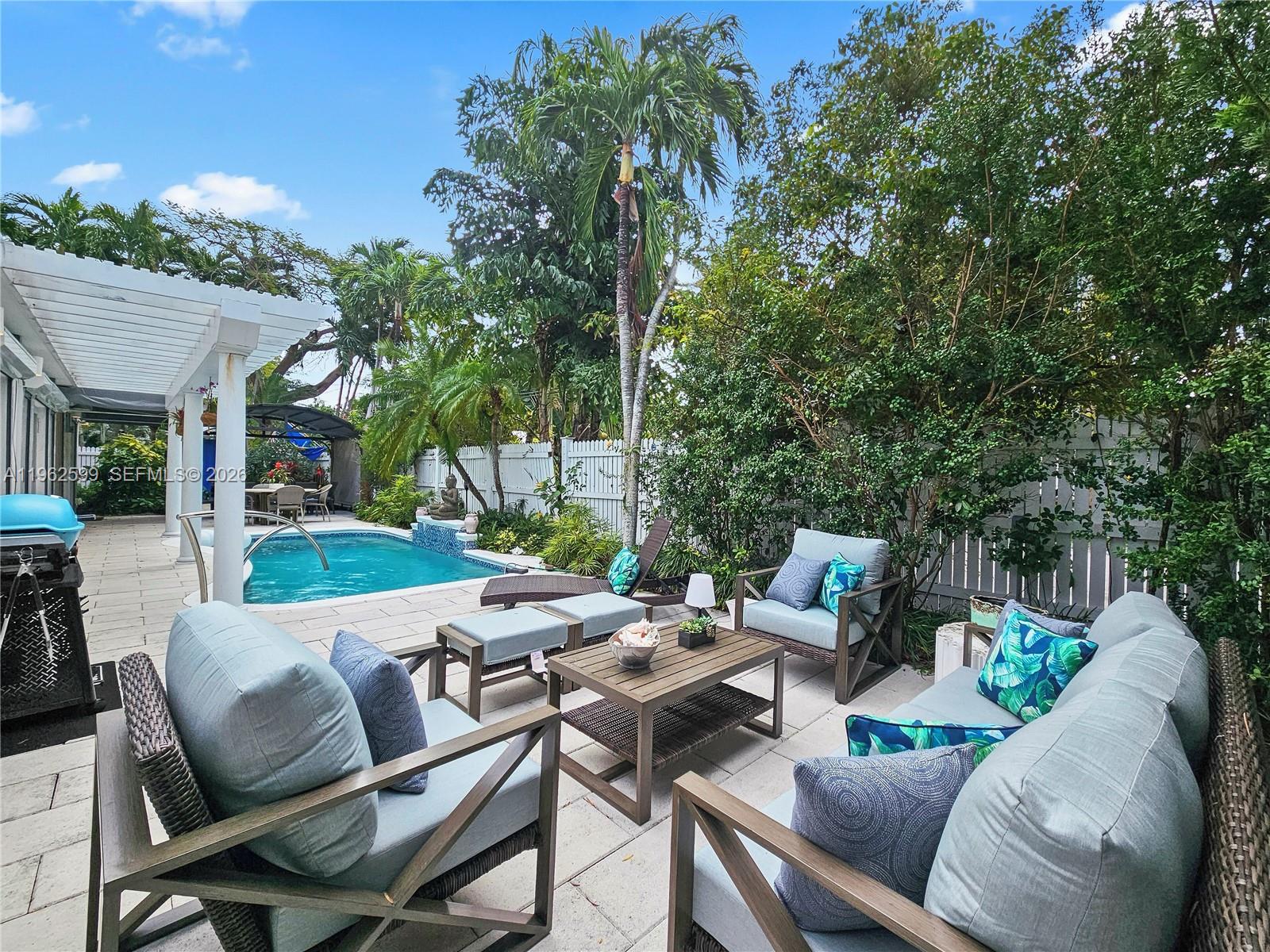 1503 Johnson Street Key West, FL 33040 - Photo 37 of 46