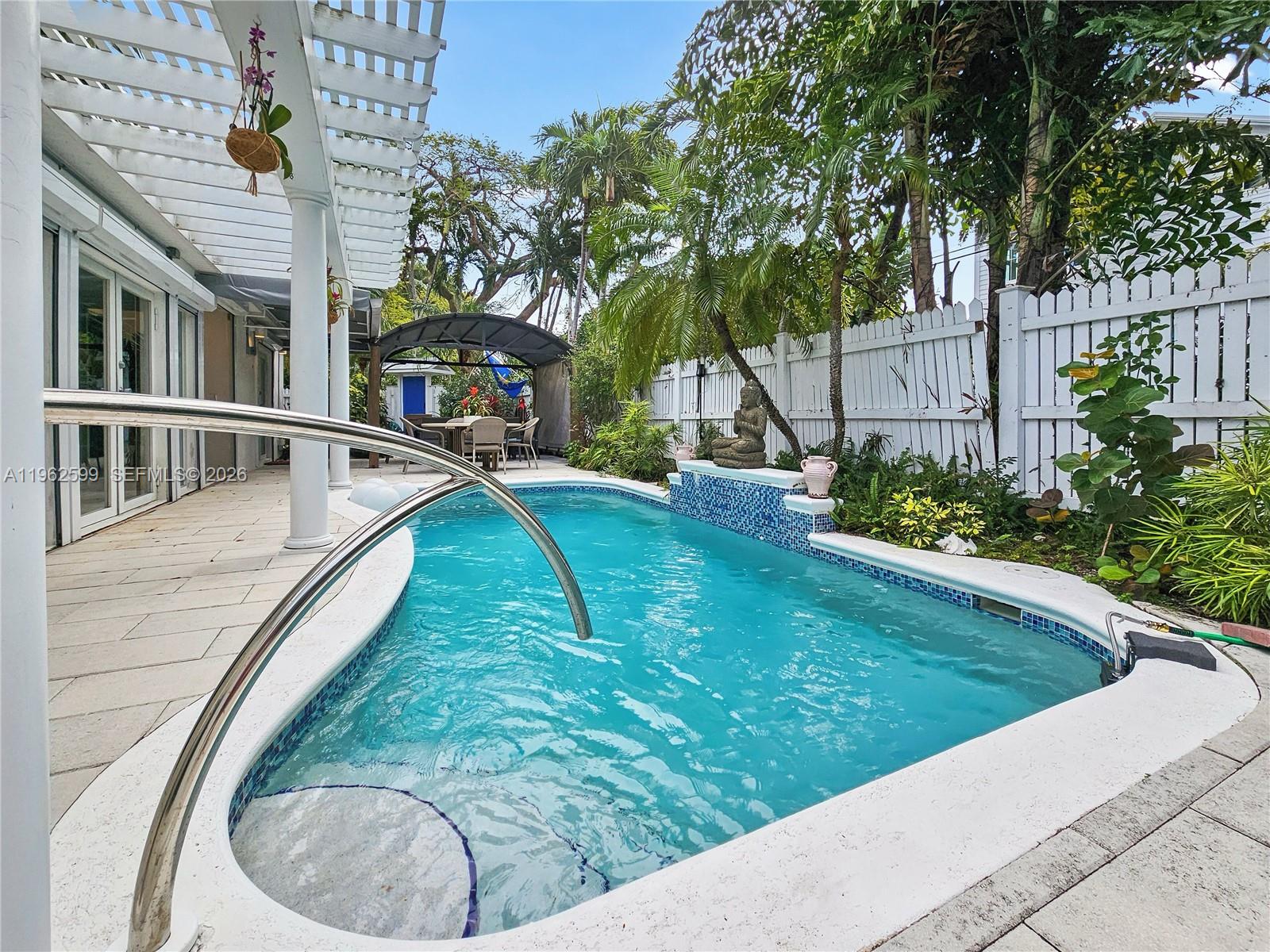 1503 Johnson Street Key West, FL 33040 - Photo 39 of 46