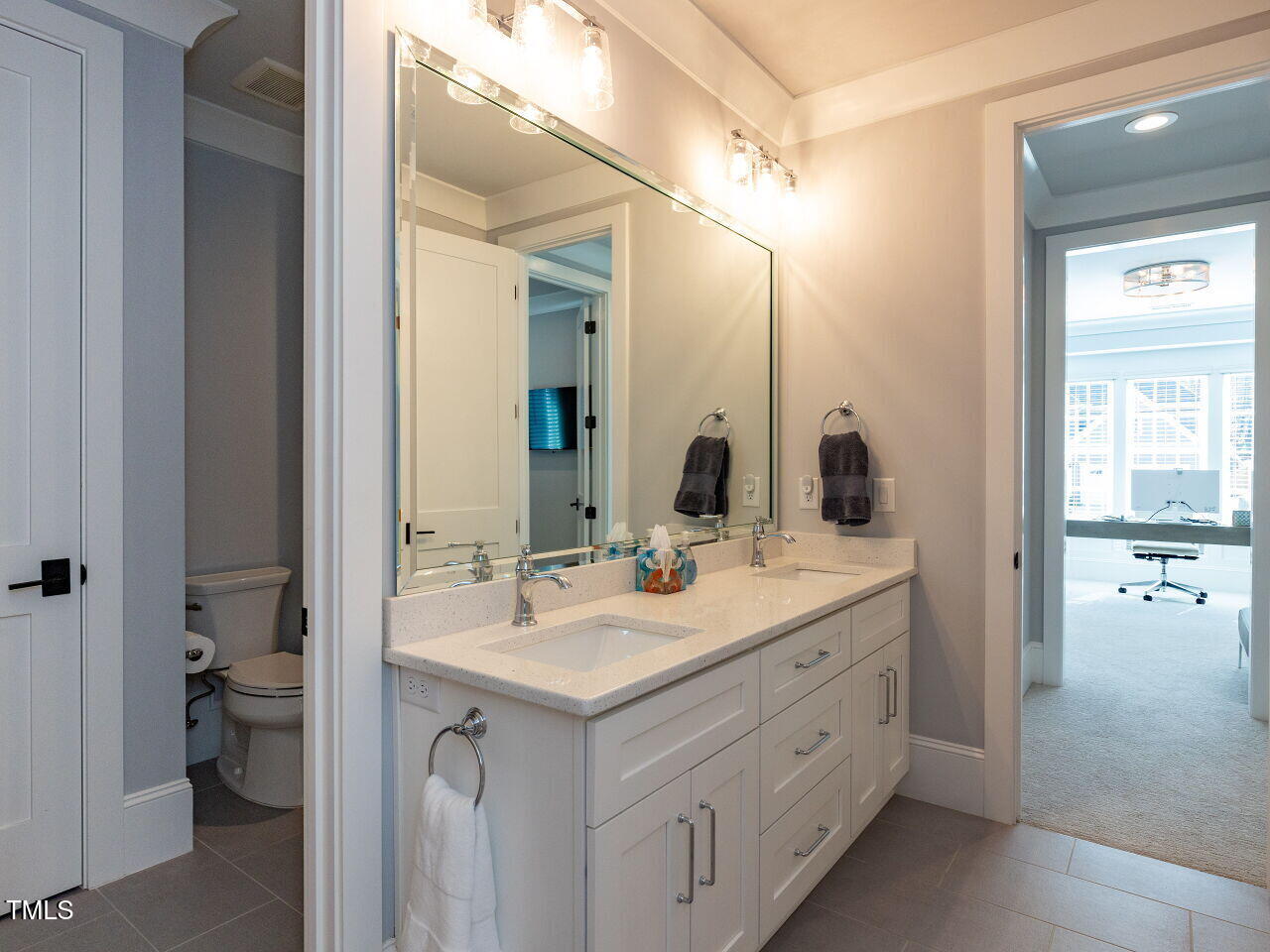 3416 Edgemont Drive Raleigh, NC 27612 - Photo 30 of 49 029-1280x960-jack-n-jill-bath