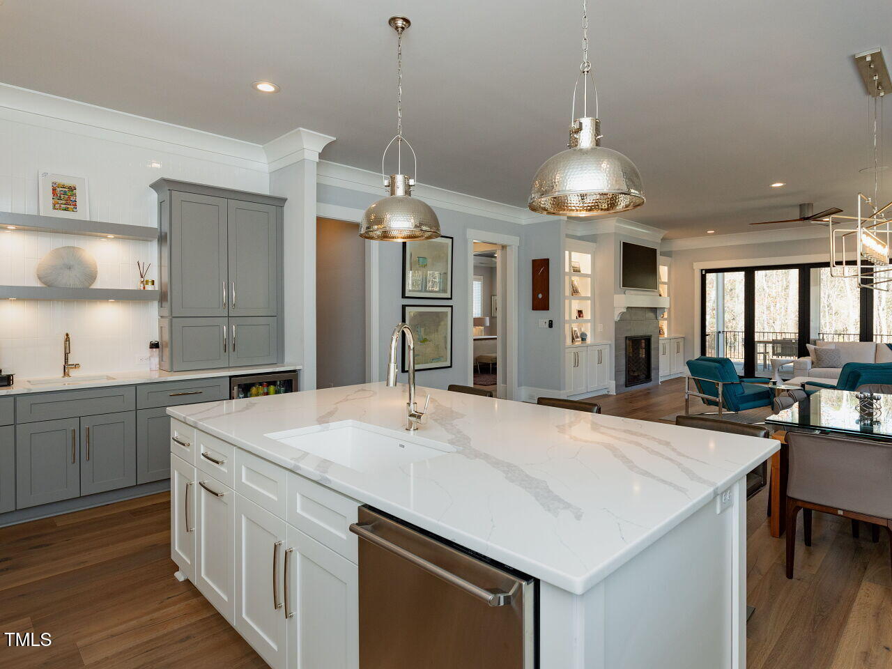 3416 Edgemont Drive Raleigh, NC 27612 - Photo 10 of 49 a kitchen that has a lot of cabinets in it