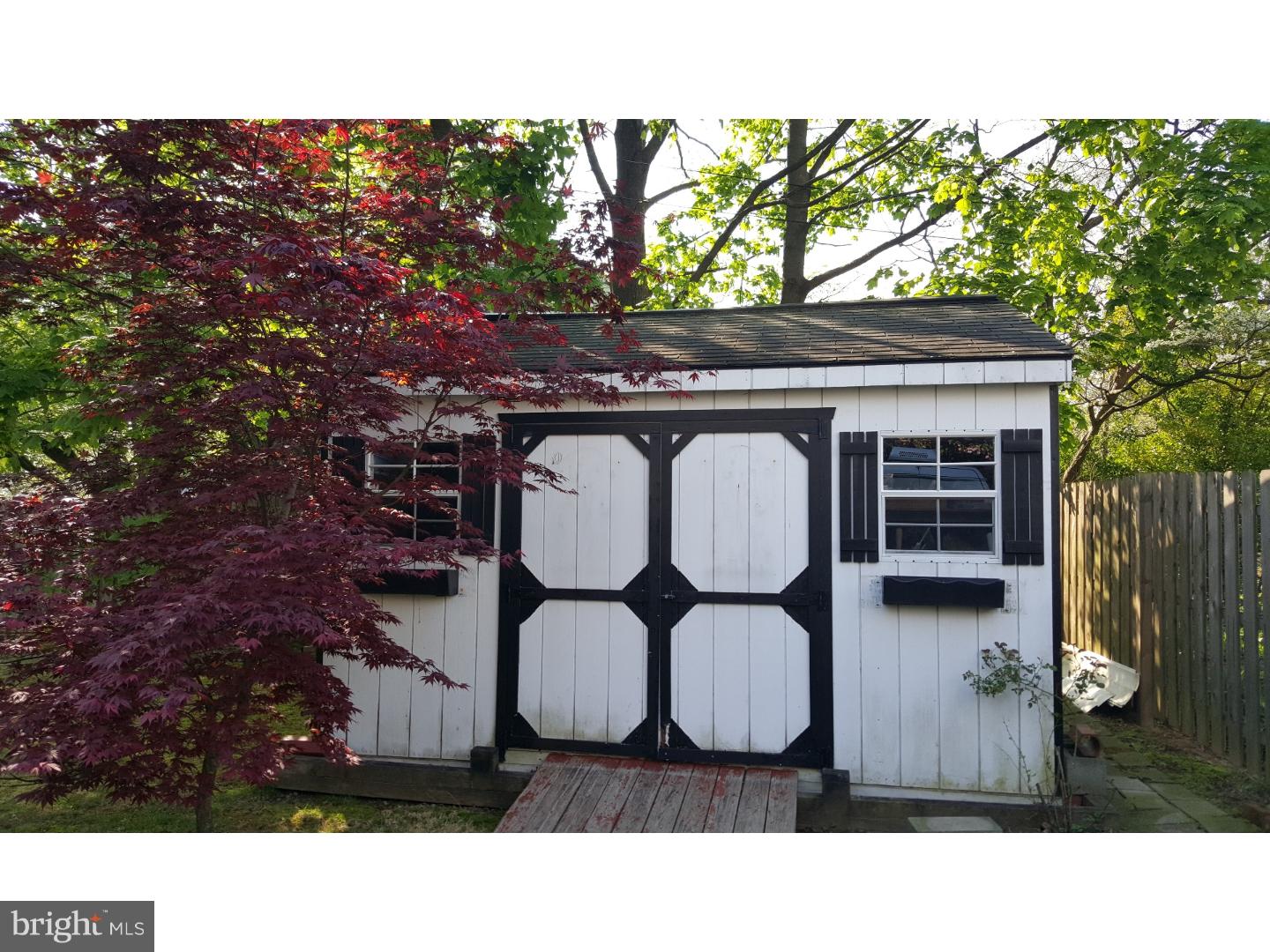 525 Maplewood Road Springfield, PA 19064 - Photo 6 of 16 Storage Shed
