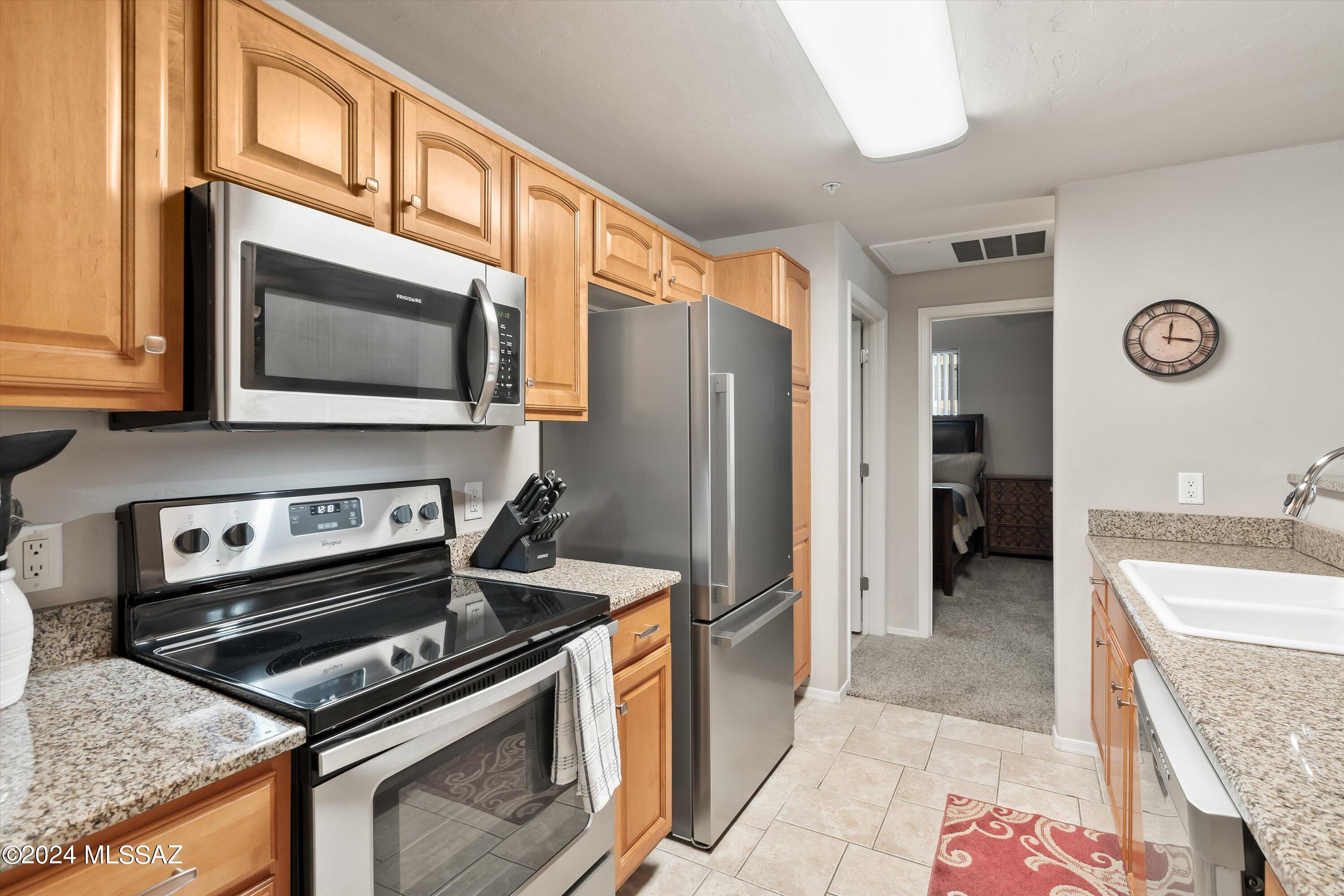 2550 East River Road, Unit 15106 Tucson, AZ 85718 - Photo 10 of 36