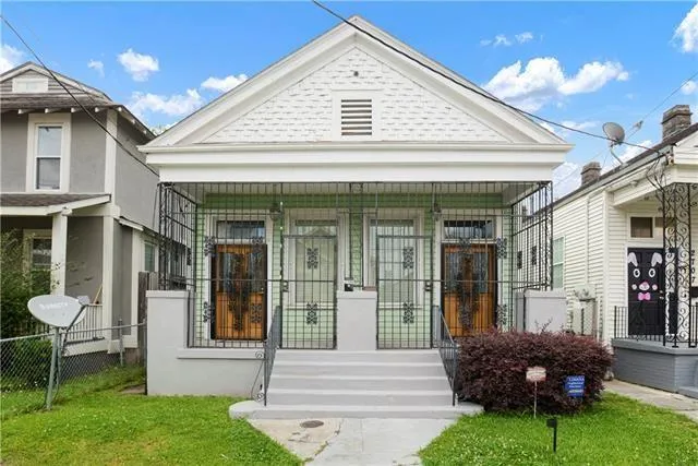 $2,200 | 2709 Milan Street, New Orleans, LA 70115