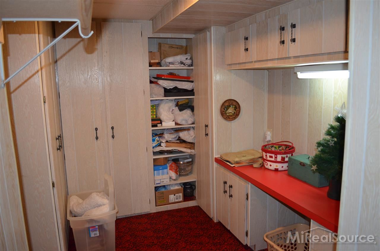 6057 Lynd Road Marlette, MI 48453 - Photo 20 of 30 31166050-19.JPG