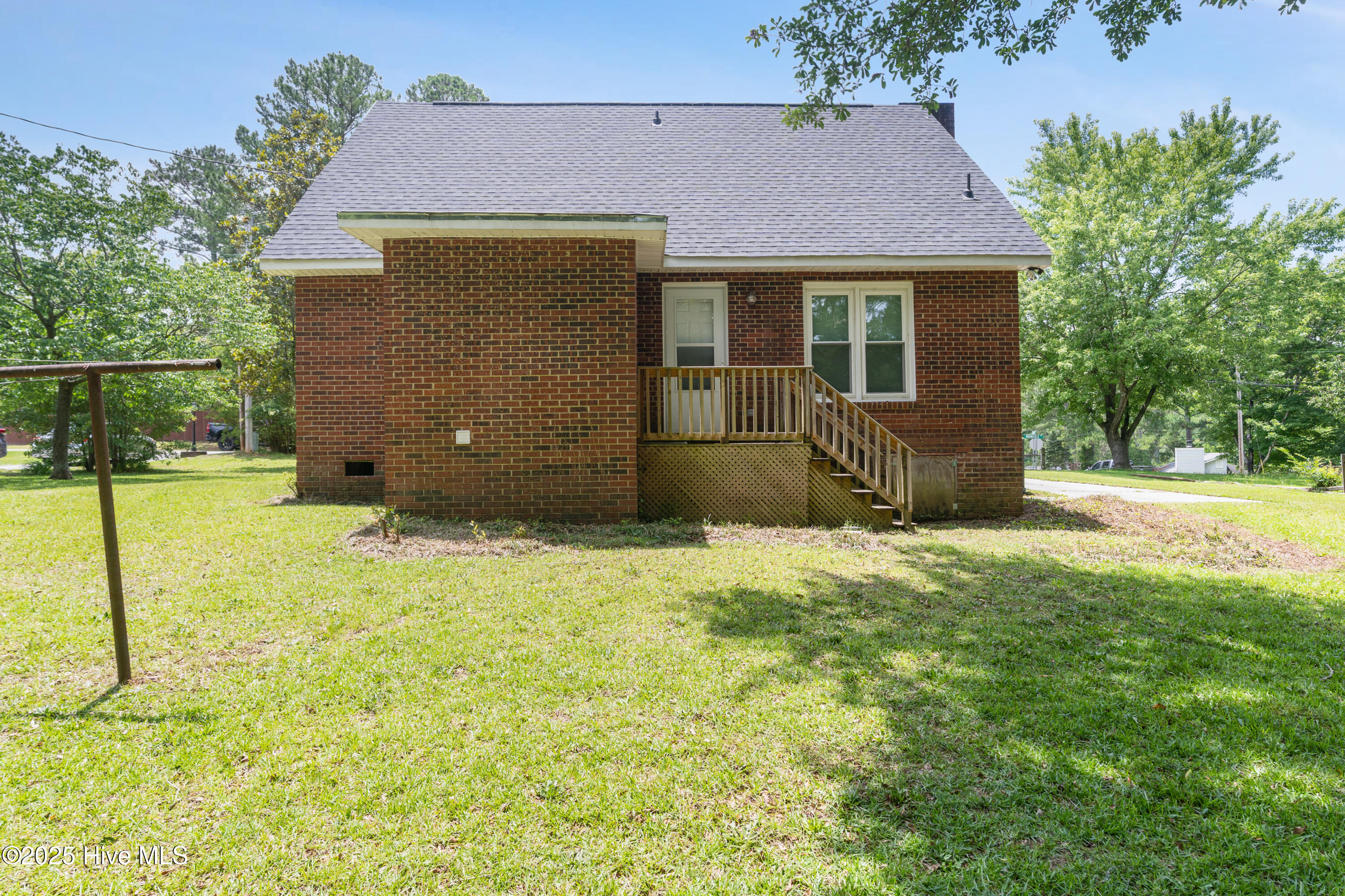 1507 Brookfield Road Rockingham, NC 28379 - Photo 4 of 23 DSC00049-2ss