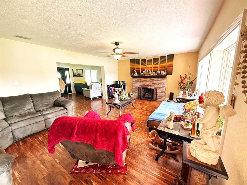 3785 Picciola Road Leesburg, FL 34748 - Photo 16 of 42 Gallery Image 16