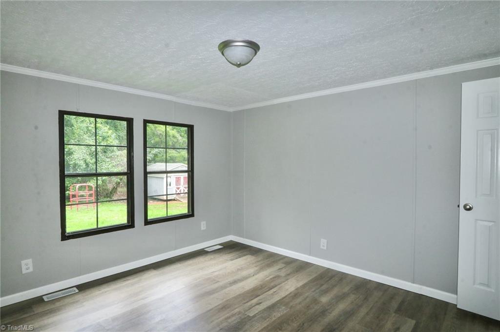 5747 Tomahawk Road Winston-Salem, NC 27106 - Photo 17 of 32 Gallery Image 17