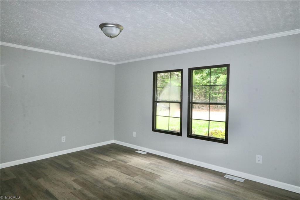 5747 Tomahawk Road Winston-Salem, NC 27106 - Photo 20 of 32 Gallery Image 20