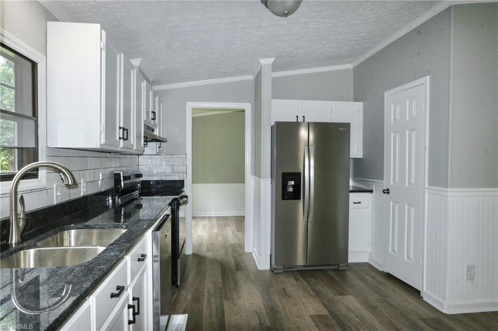 5747 Tomahawk Road Winston-Salem, NC 27106 - Photo 3 of 32 Gallery Image 3