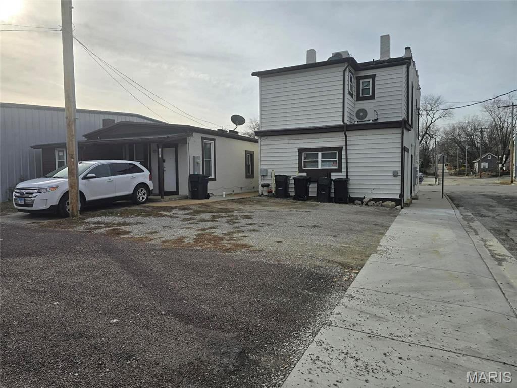 1223 West Main Street Belleville, IL 62220 - Photo 3 of 13